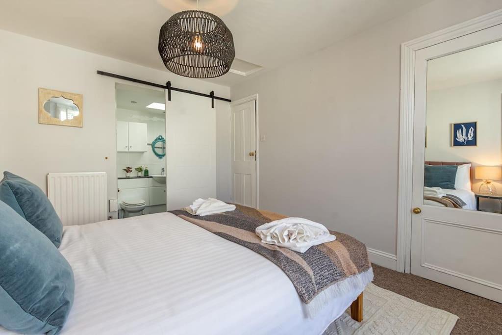 Regency Grade II Listed Townhouse By Centre And Beach Brighton Екстер'єр фото