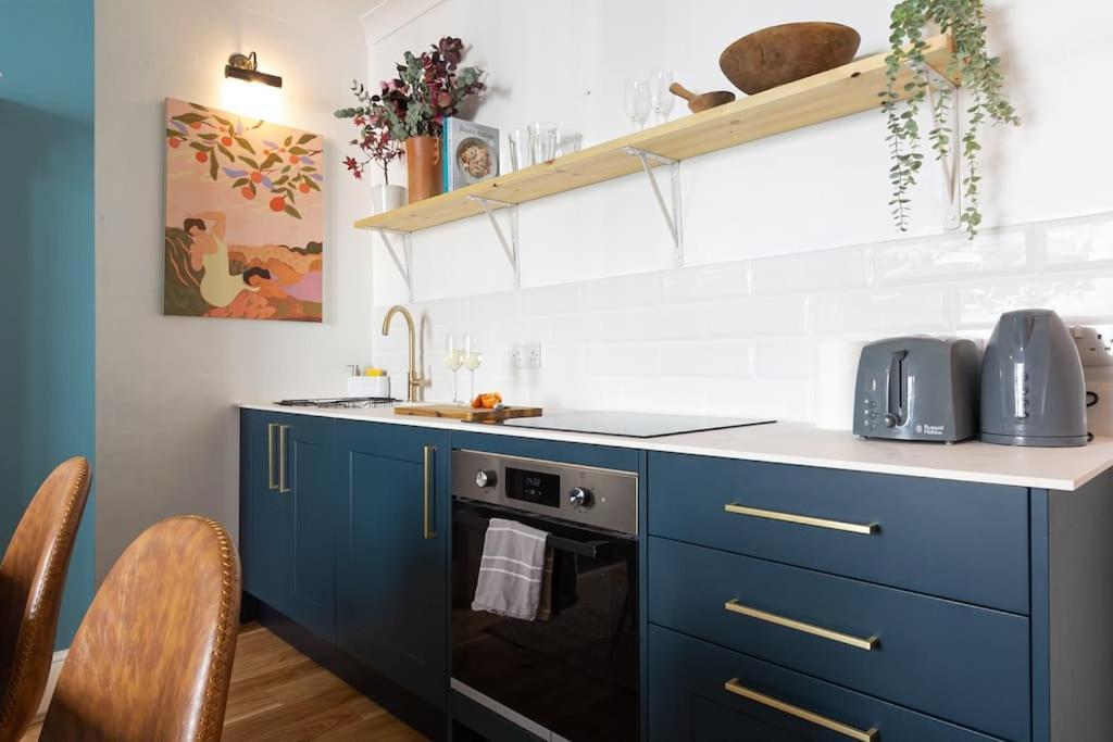 Regency Grade II Listed Townhouse By Centre And Beach Brighton Екстер'єр фото